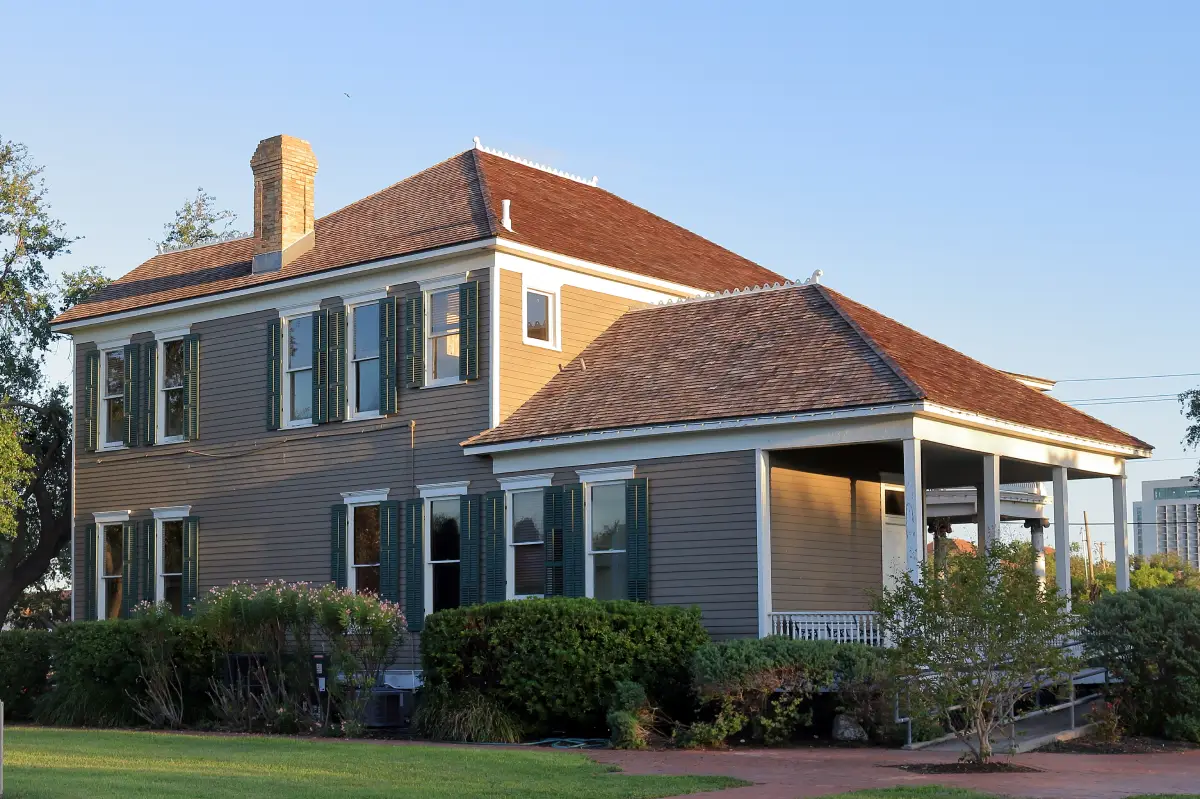 Listings That Generate Buzz but Fall Short on Tenant Fit in Austin
